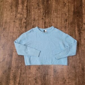 H&M Small Crop Top Style Light Blue Sweater